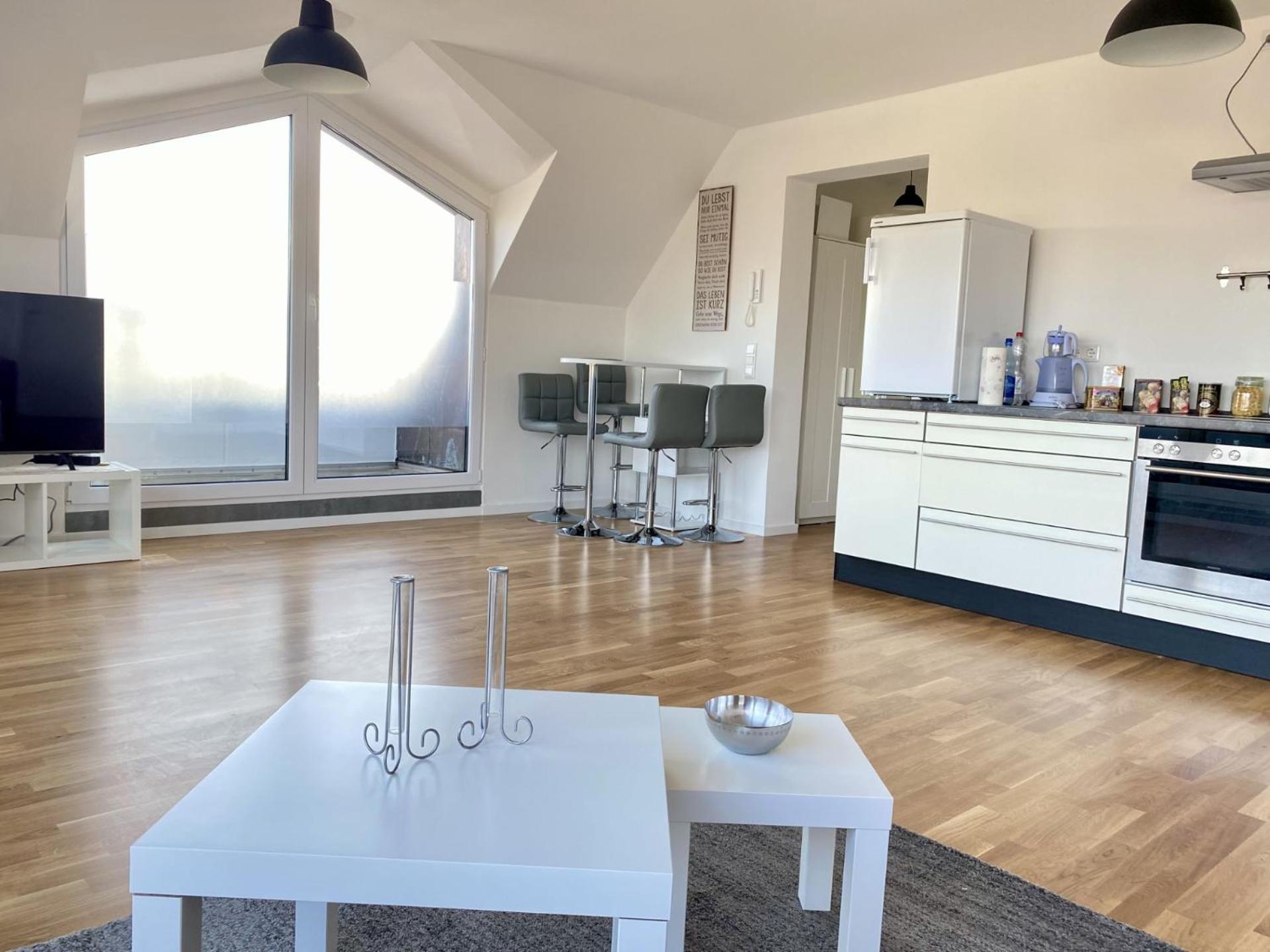 Schoenes Erwachen Im Frankfurter Penthouse Fráncfort del Meno Exterior foto